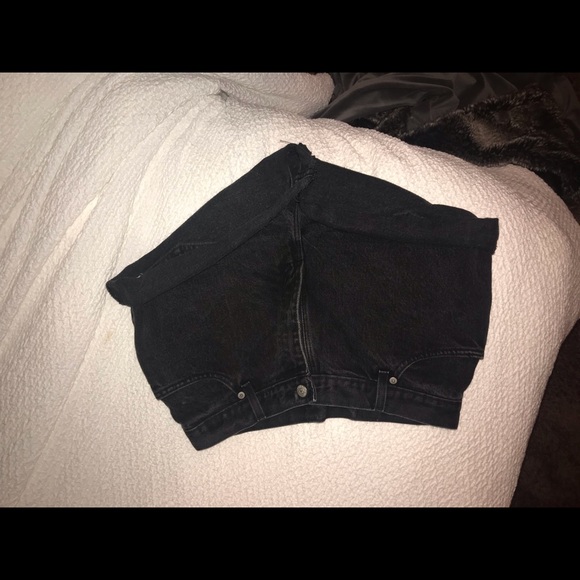 VINTAGE SHORTS - Picture 3 of 4